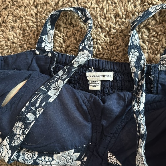 Linen crop top pattern set from American Eagle - Picture 5 of 6